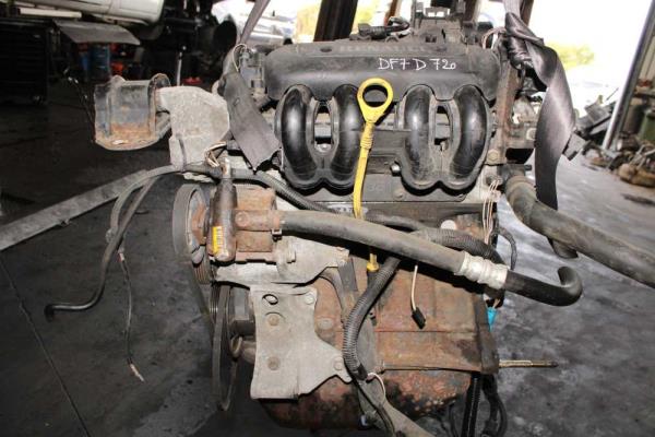 MOTEUR RENAULT CLIO 2 / KANGOO 1.2 ESSENCE D7FD720 - Vue 2